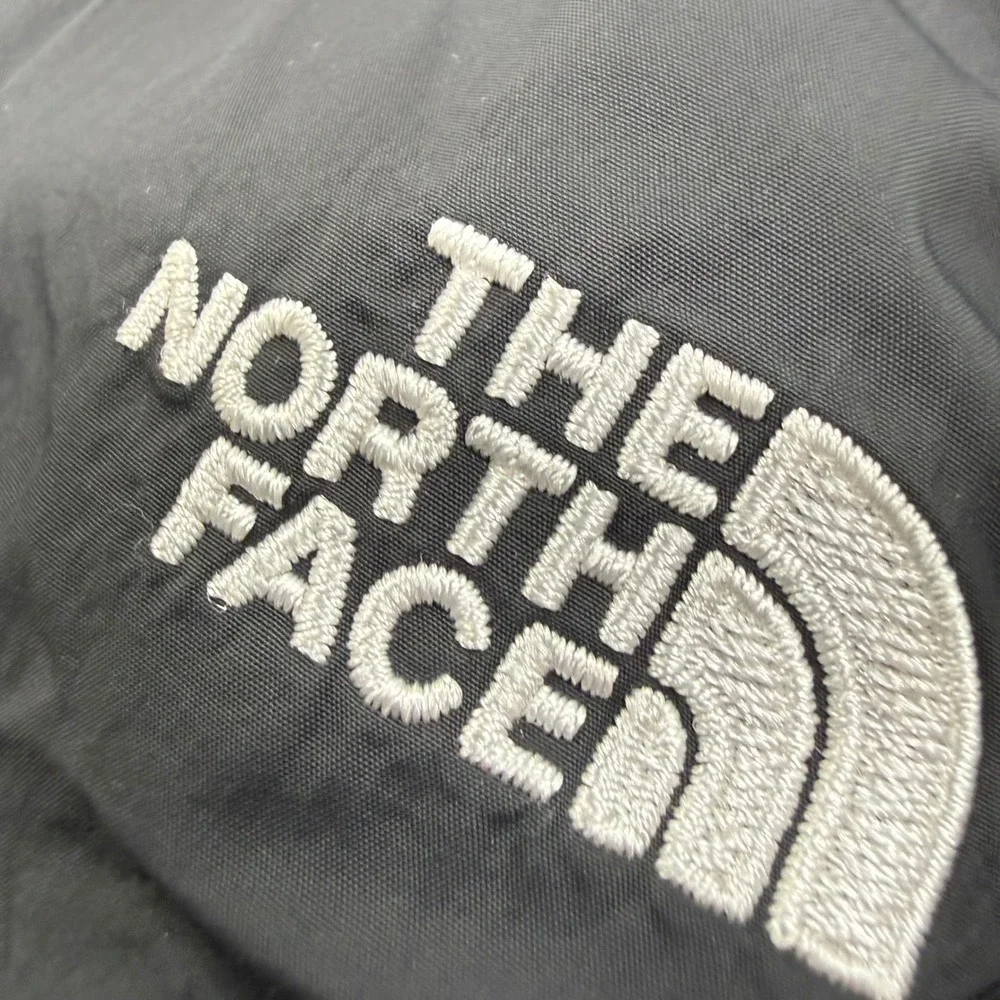 The North Face 550‎ Down Puffer Jacket 4T Black Hooded Insulated Kids